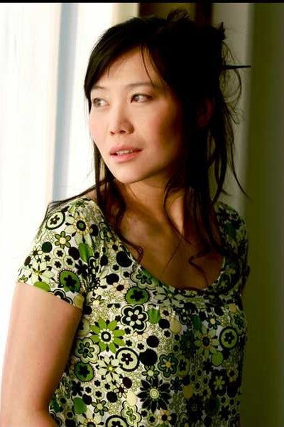 Cathy Min Jung as Li Mei in The Wall
