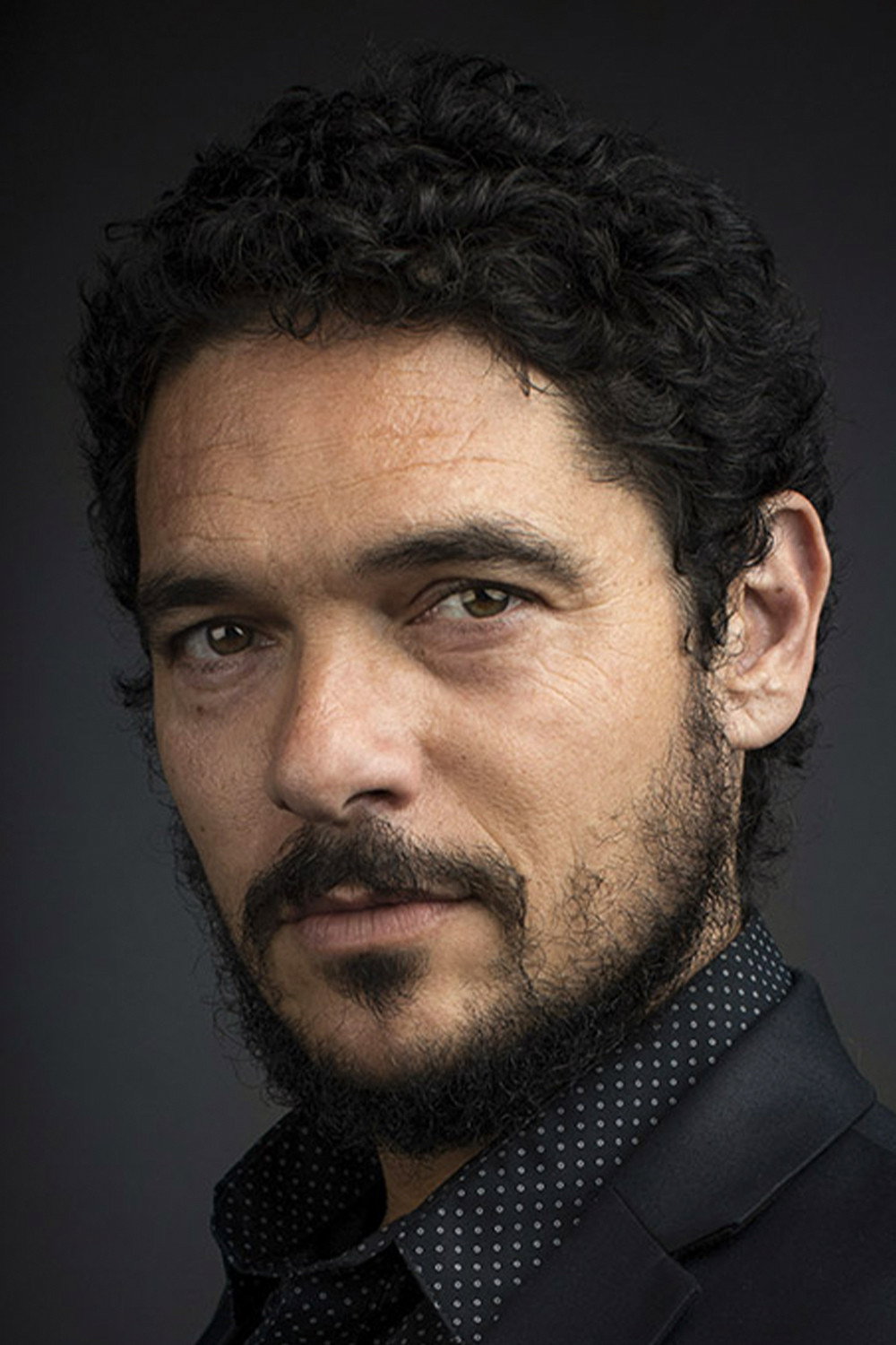 Pablo Molinero as Hernán in El verano que vivimos