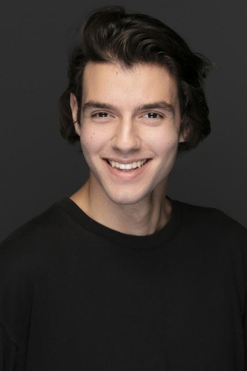 Ata Artman as Tevfik in 10 Days of a Good Man