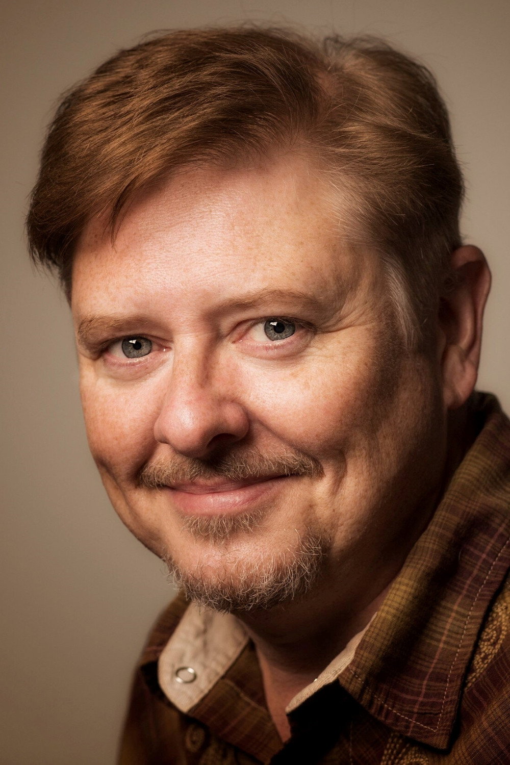 Dave Foley as Dave Nelson in NewsRadio
