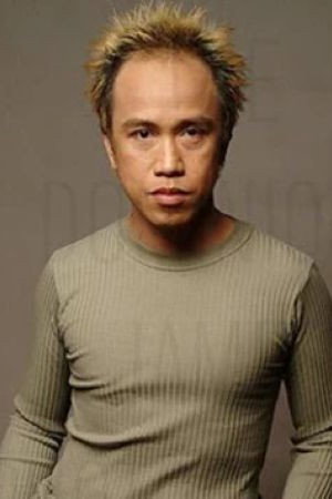 Rey Pumaloy as Argel in Bathhouse
