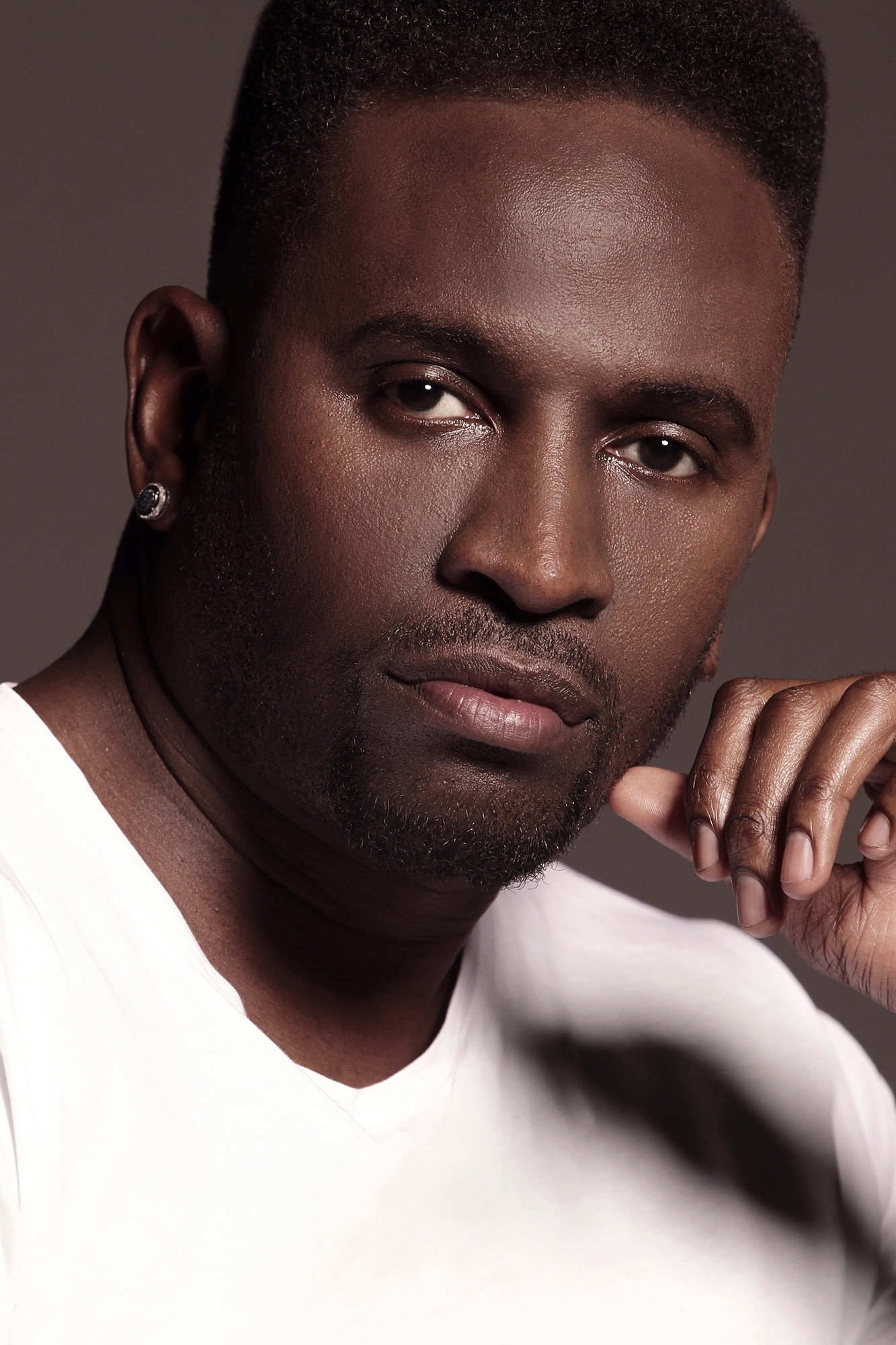 Anwan Glover as Mikken in Prospect