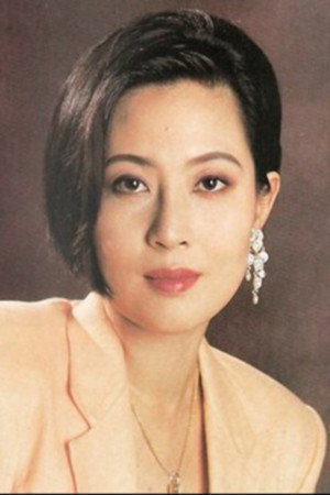 Fu Lili as Mrs. Zhang in Stand Straight, Don't Bend Over