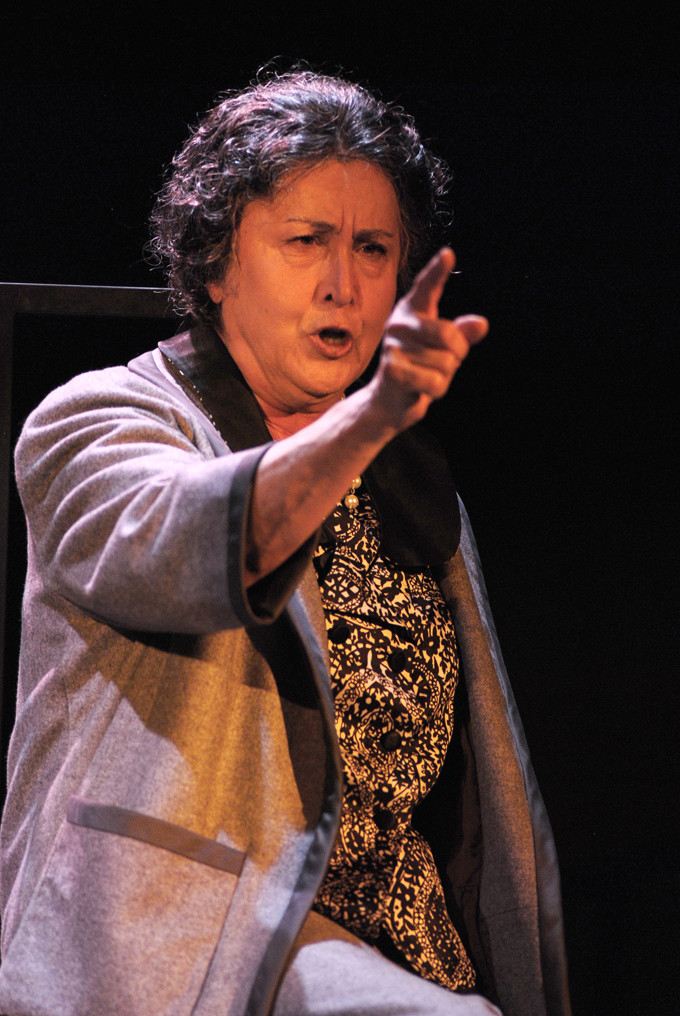 Paola Gassman as Giovanna in Days