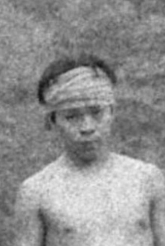 Elryan de Vera as Raynaldo in Evolution of a Filipino Family