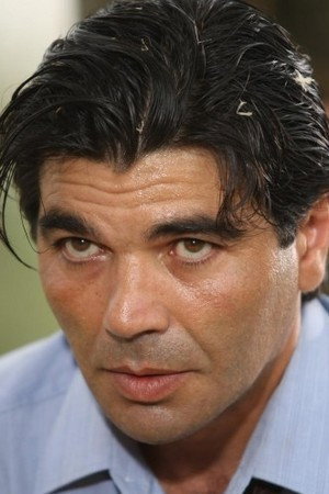 Maurizio Nicolosi as Fioraio in Iris