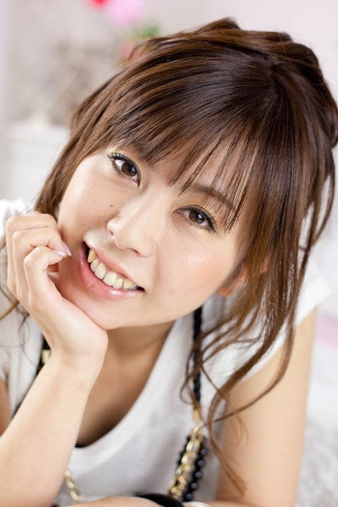 人見早苗 as Vivian in Girls in Trouble: Space Squad Episode Zero