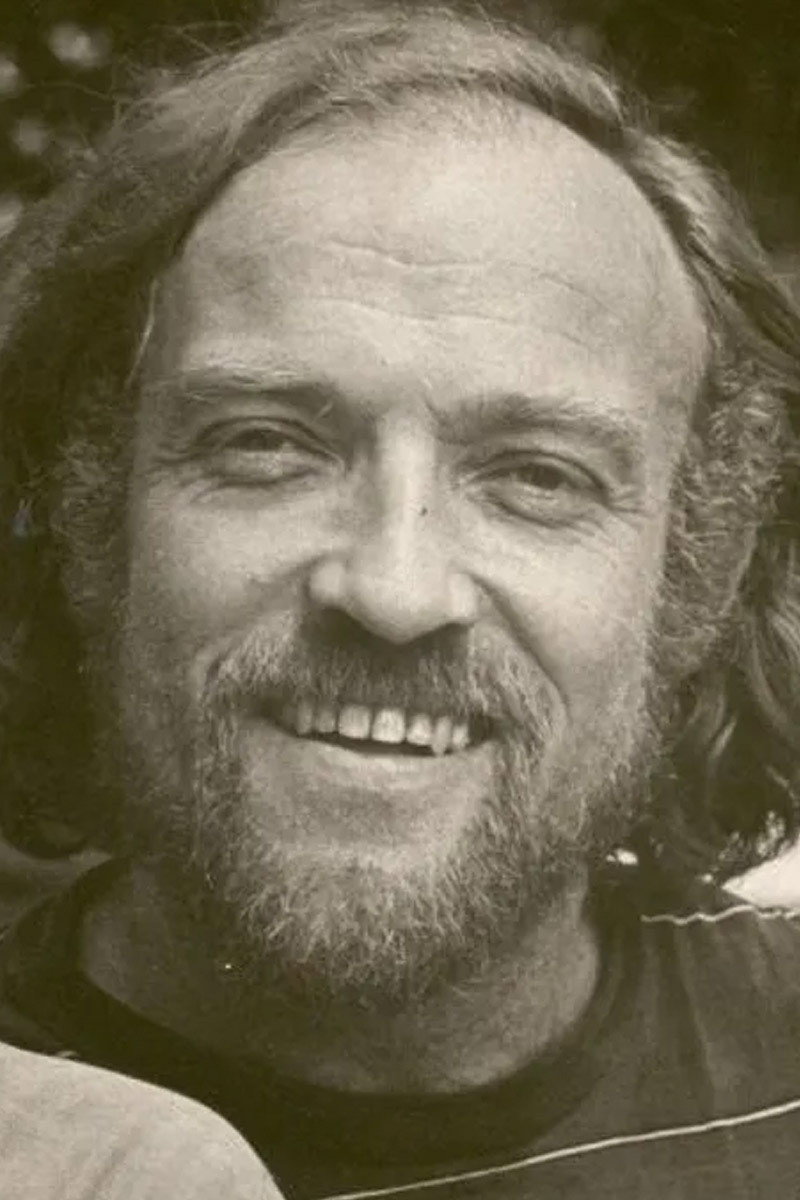 John Peakes as Professor Knowby in Evil Dead II
