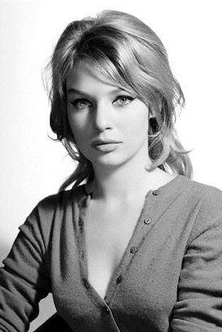 Annette Stroyberg as Gloria in Beach Casanova