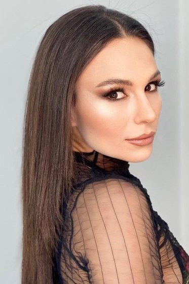 Selin Yeninci as Meryem in Annenin Sırrıdır Çocuk