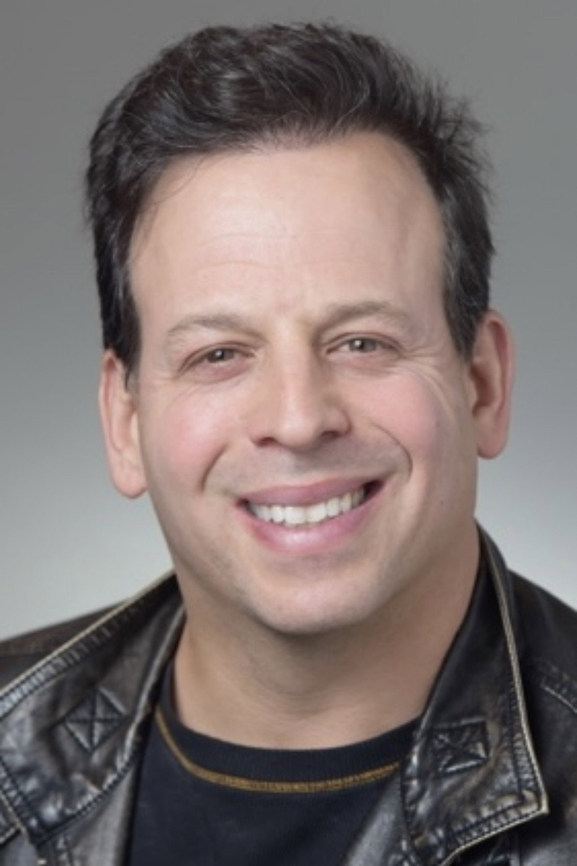 Eric Weinstock as Beach Onlooker (uncredited) in Love Don’t Fade Away