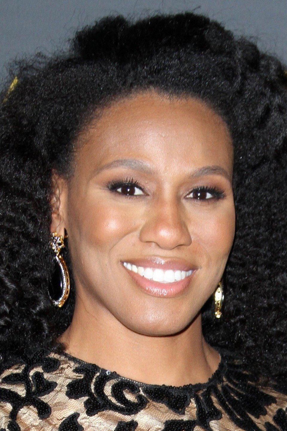 Priscilla C. Shirer as Cynthia Wright in The Forge