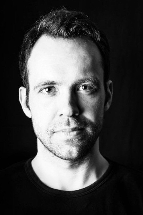 Orri Huginn Ágústsson as Viggó in The Press