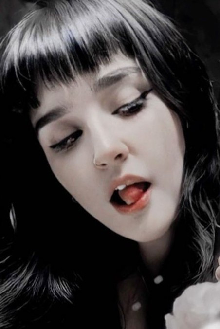 Annie Rojas as Xóchitl Ahuactzin (voz) in The Legend of the Black Charro