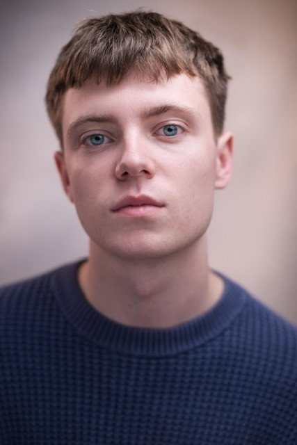 Oliver Finnegan as Daniel in The Watchers