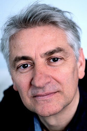 François Loriquet as Benjamin in Dangereuses retrouvailles