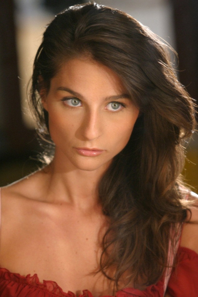 Francesca Cassola as Elisa in Balliamo e cantiamo con Licia