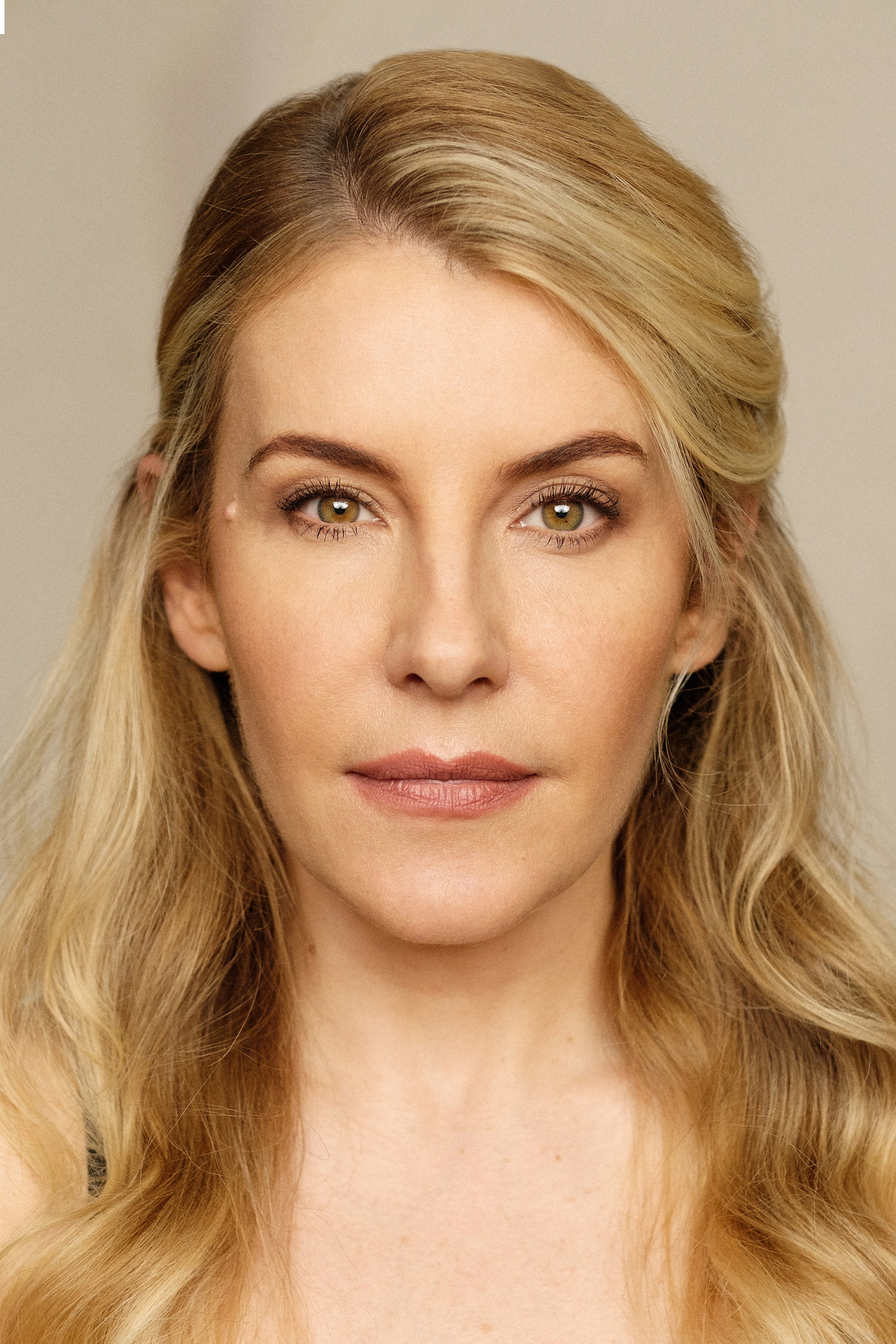 Allison McKenzie as Agent Millward in Airborne