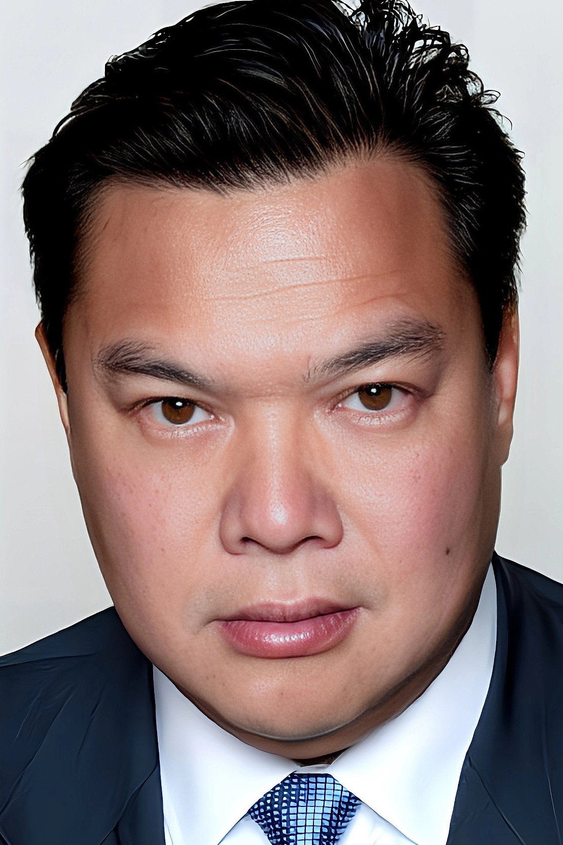 Lyman Chen as Waiter in The Audition