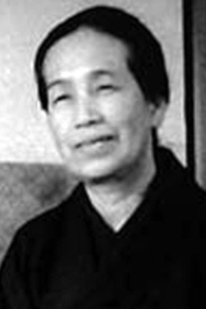 葛城文子 as Takiko Shima in Warm Current