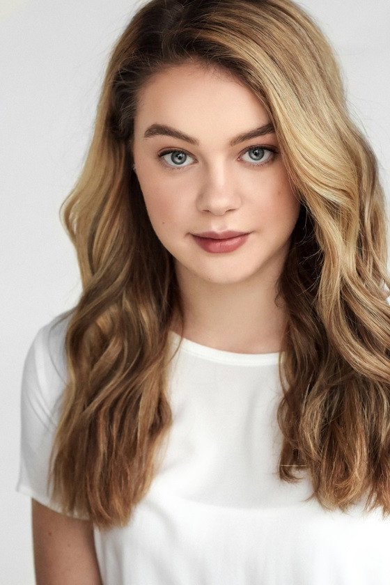 Molly Grace as Young Charlotte in The Perfection