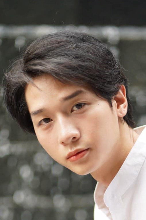 ธีระเชษฐ์ ญาณวรรธนฒ์ as Juju in Boyband