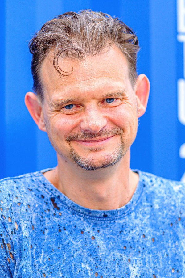 Gillis Biesheuvel as Mikey in Hobi