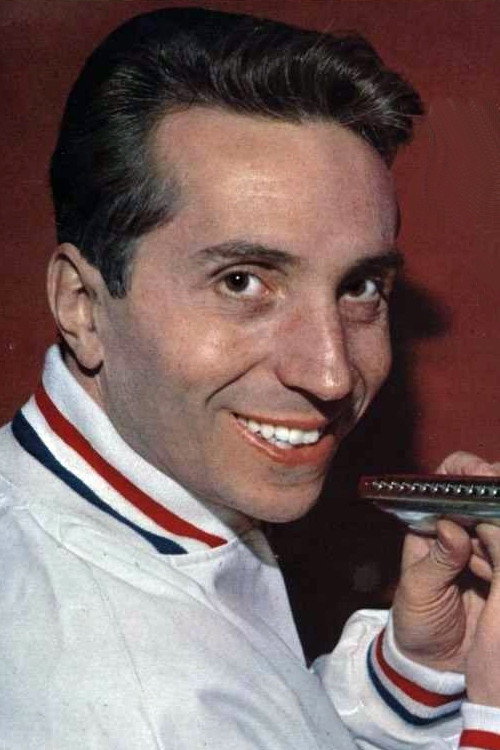 Albert Raisner as Self - Host in Europarty