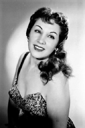 Paquita de Ronda as Mariflor Salvadores in La esfinge maragata