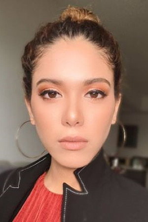 Julia Farhana Marin as Anna in Salon