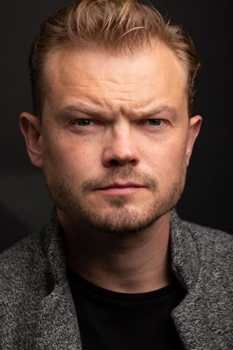 Nikolai Nikolaeff as David 'Cole' Coleman in Camp