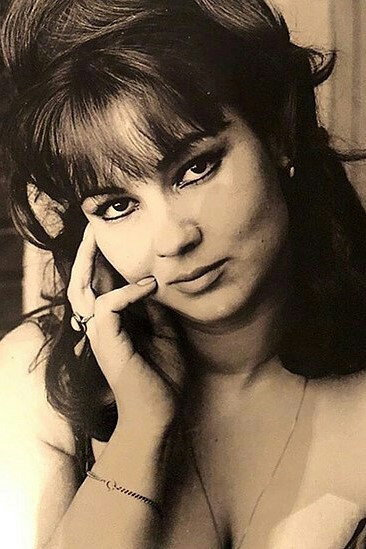 Soheila as Maryam in Bank Robber