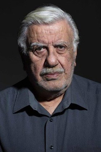 Στέλιος Καυκαρίδης as Έκτορας in Μοιραία Φεγγάρια