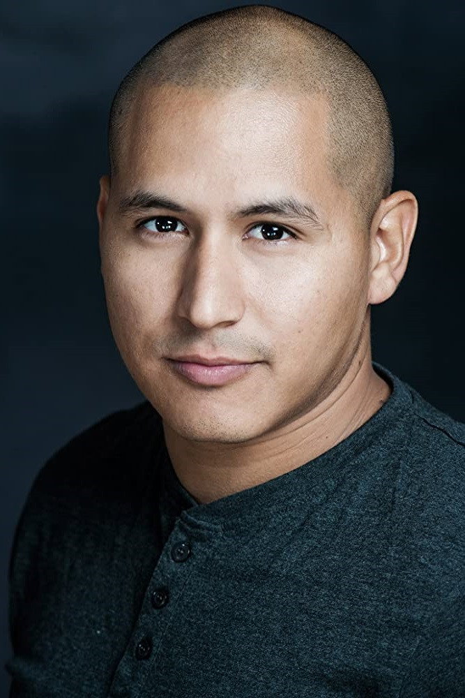 Jhonattan Ardila as Gang de Fix #8 in King Dave