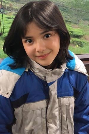 Anantya Rezky Kirana as Ella in Menduda