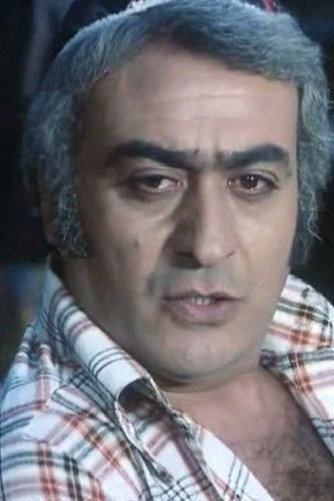 Medhat Ghaly as الباشا حسان in Goodbye My Friend