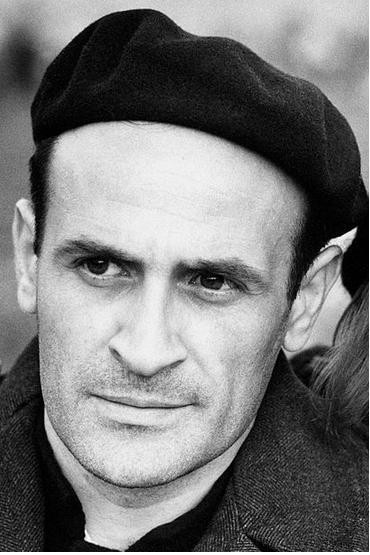 Pier Paolo Capponi as Lt. Santini in Camping