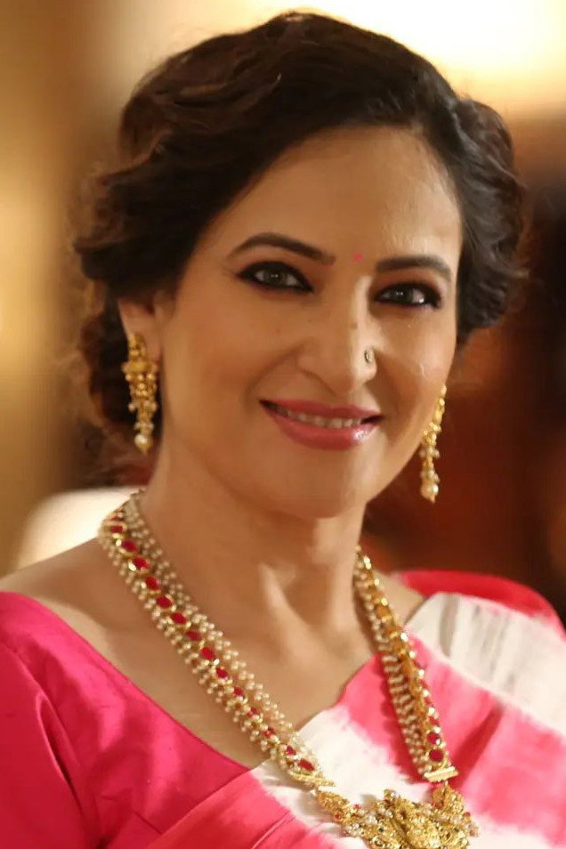 Rakshanda Khan as Fatima in Peshawar