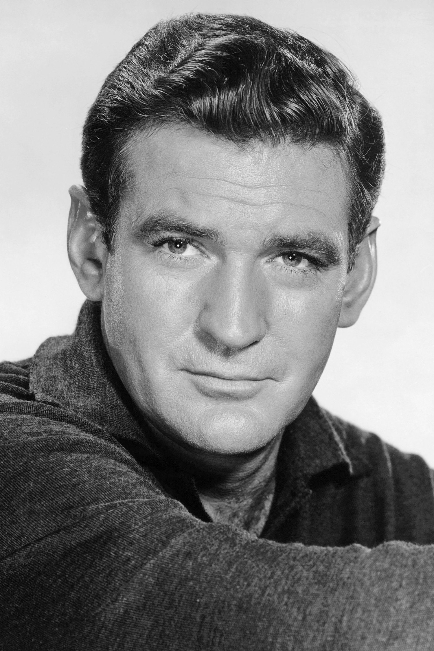 Rod Taylor as Hank Brackett in Bearcats!