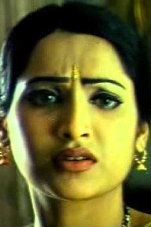 Anusha as Home Minister's daughter in Boxer