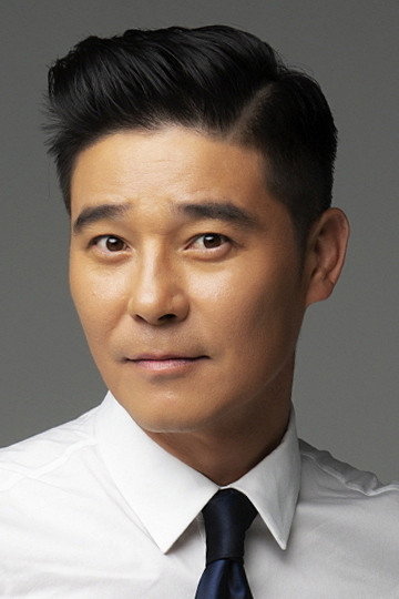 임창정 as Jae-hyeon in Happy Funeral Director