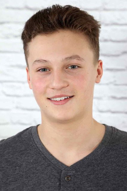 Lui Eckhardt as Luis in Als Mama schlief