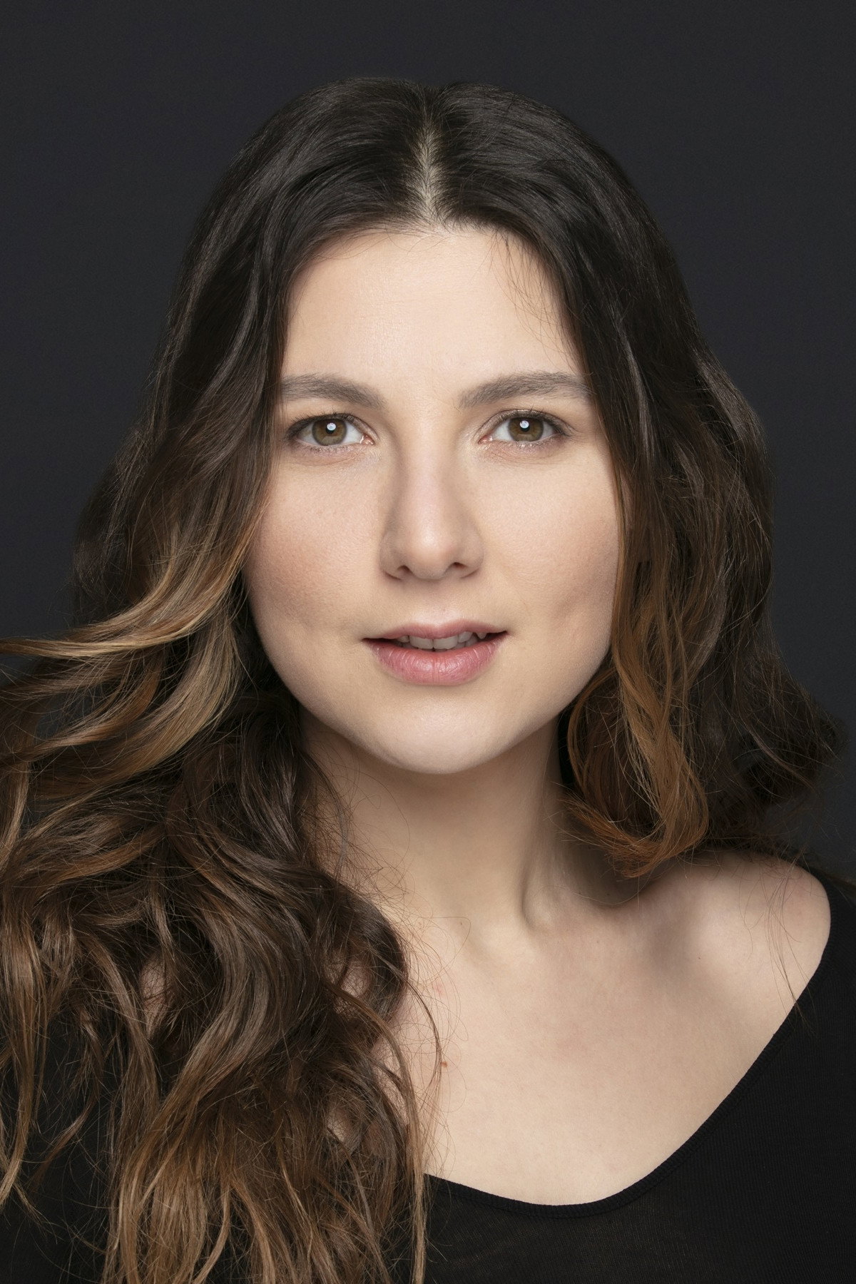 Gamze Karaduman as Gülin in The Agency