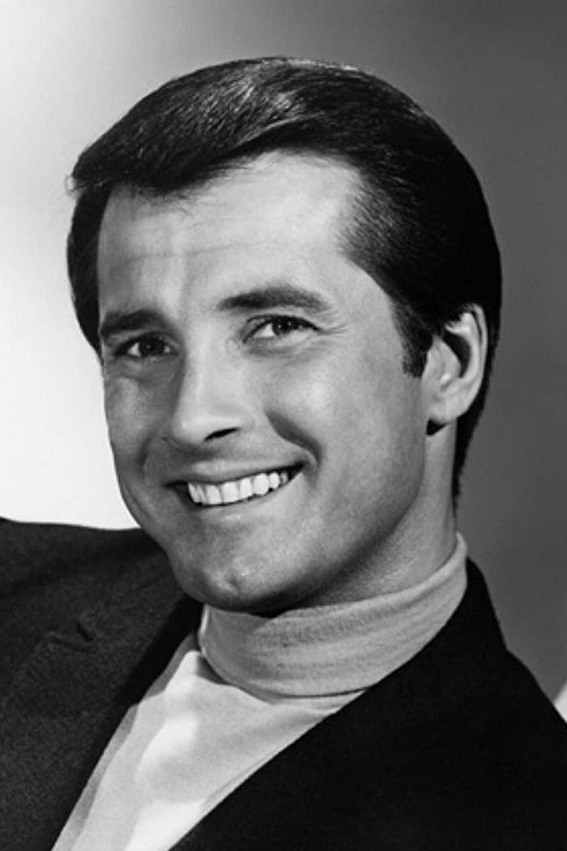 Lyle Waggoner as Steve Trevor in Wonder Woman