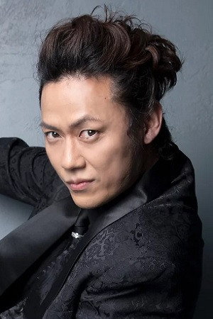 Takeshi Hayashino as André Gide in Bungo Stray Dogs on Stage: Dark Era