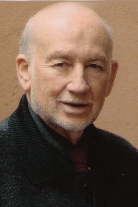 Adolfo Marsillach as López in La paz empieza nunca