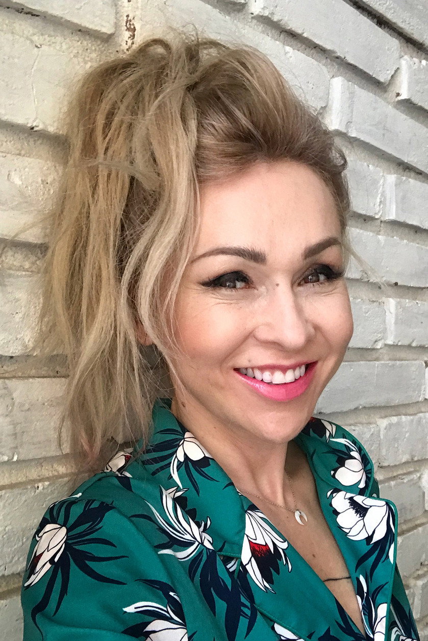 Kateřina Hrachovcová as Nikol Fajmonová in Ententýky