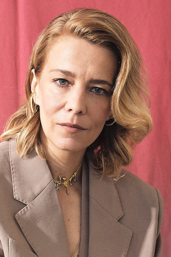 Céline Sallette as Julie in The Returned