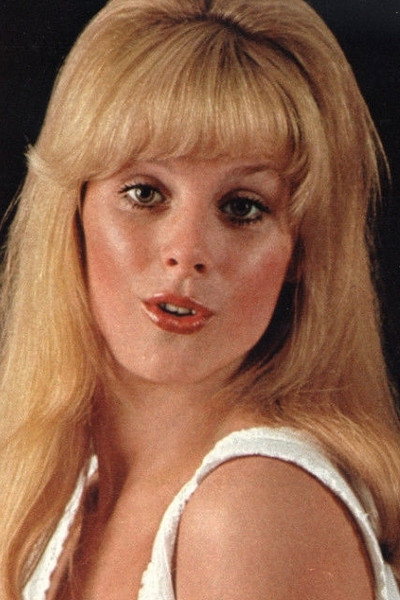 Anna Bergman as Hanna Schwartz in Fanny och Alexander