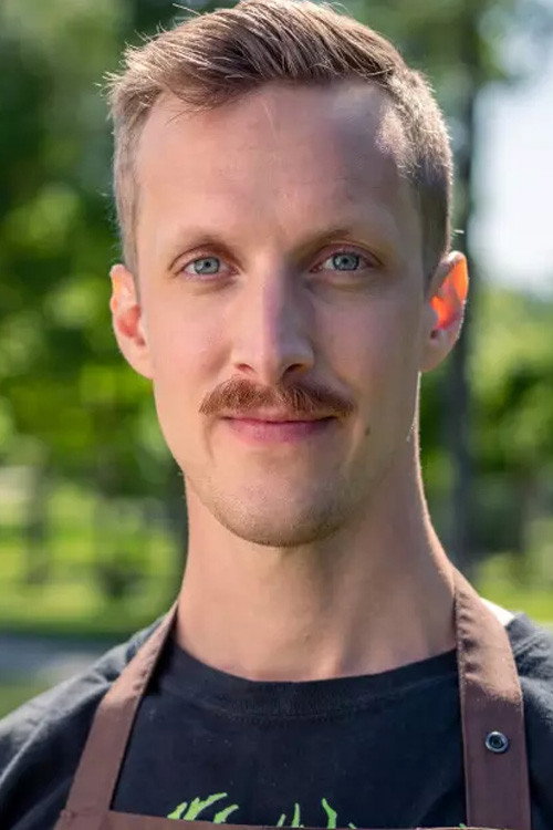 Jonas Lihaug Fredriksen as Jonas Lihaug Fredriksen in Sofa